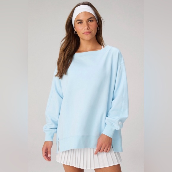 Fabletics Terry Oversized Crew Neck Sweatshirt | XS | NWT | Iced Out Blue - Picture 2 of 9